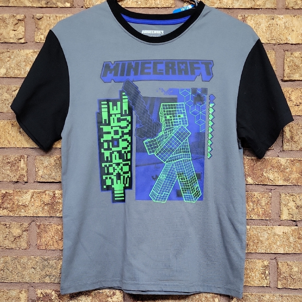Minecraft Graphic T-Shirt Size 10/12